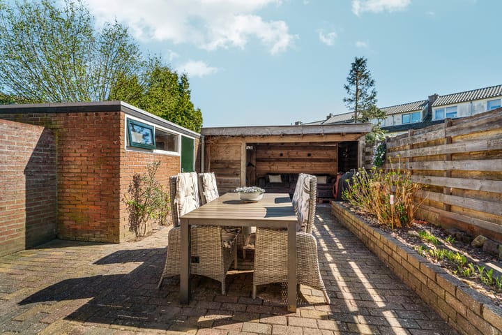 Foto 28 van Mezenlaan 42