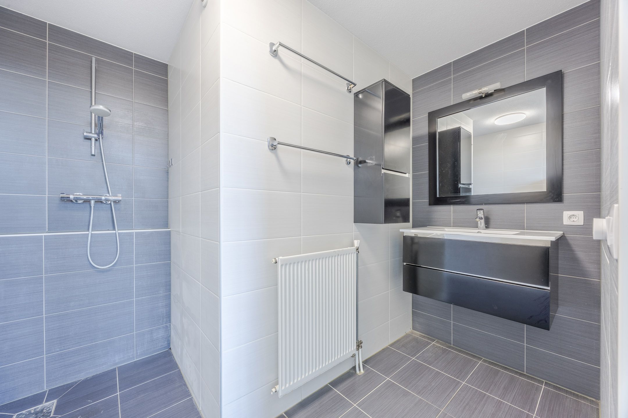 Foto 15 van Spoorlaan 16-X