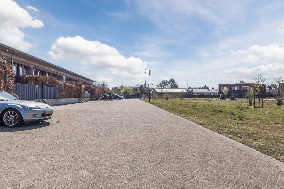 Foto 31 van Spoorlaan 16-X