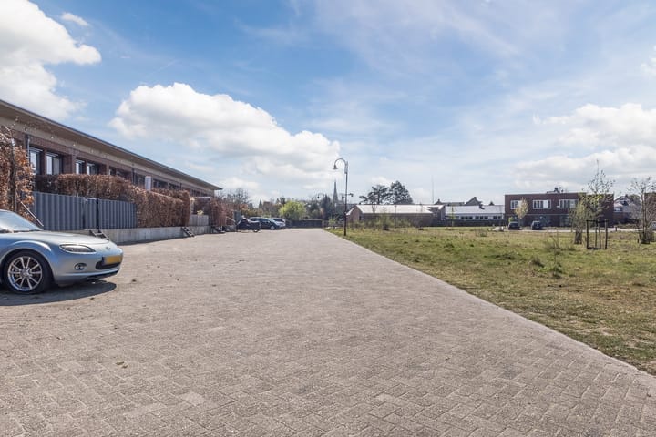 Foto 31 van Spoorlaan 16-X