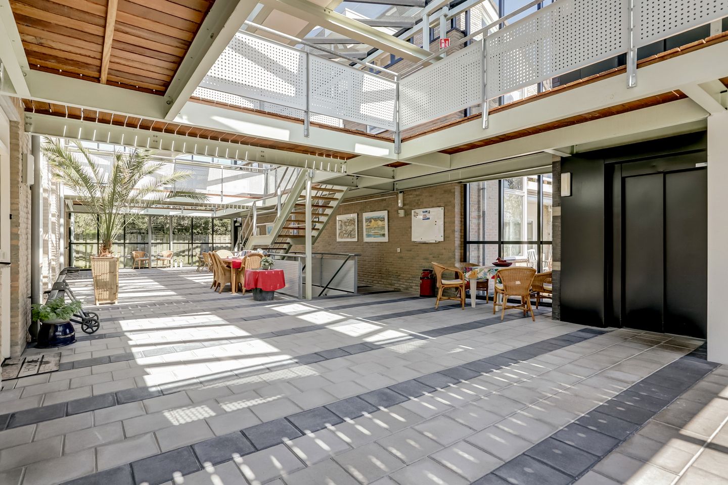 Foto 5 van Lupinehof 34