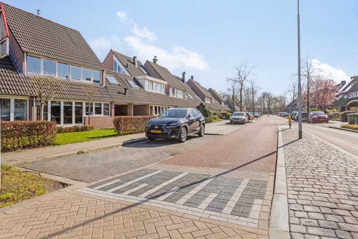 Foto 4 van Baronielaan 79