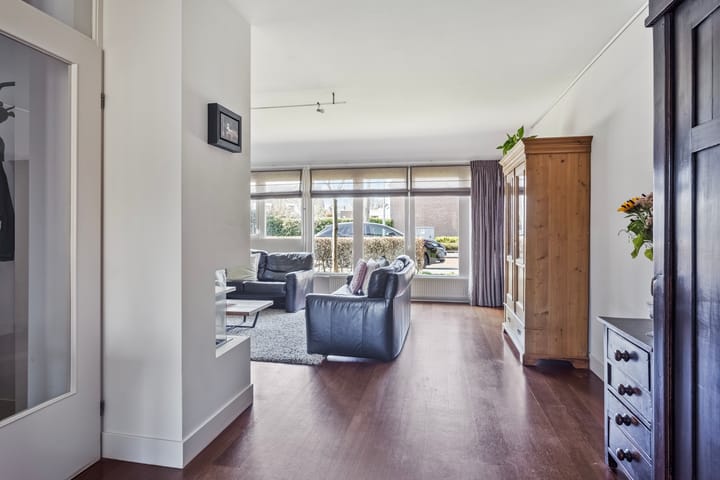 Foto 8 van Baronielaan 79