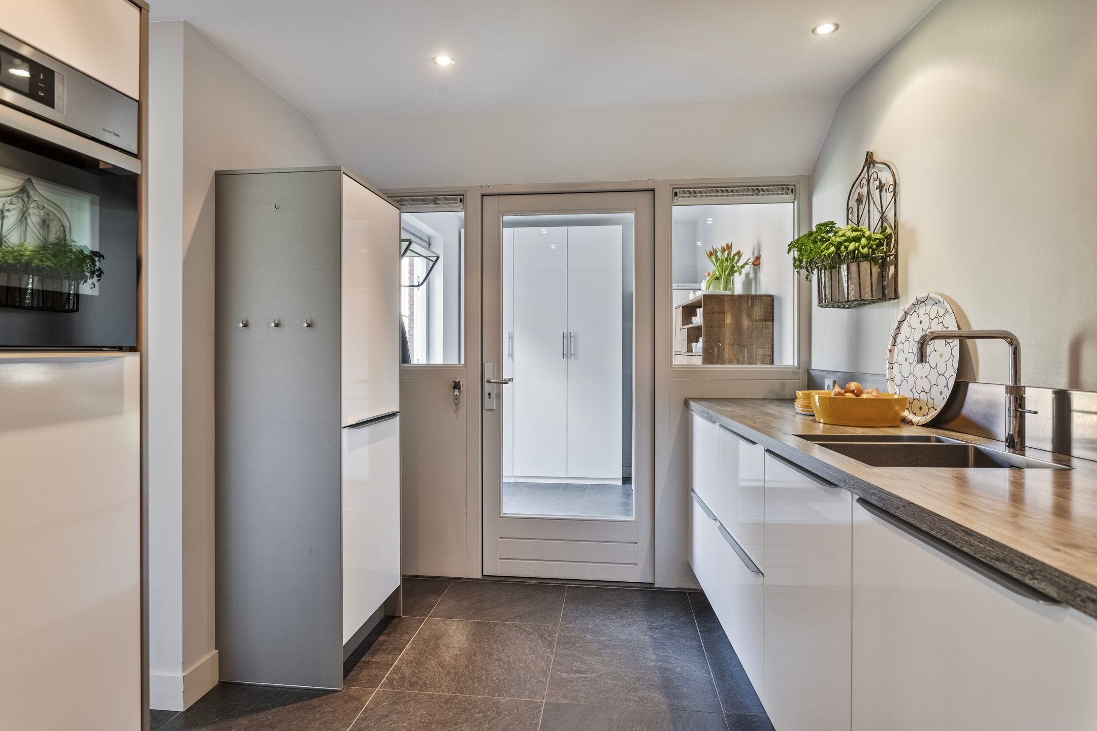 Foto 21 van Baronielaan 79