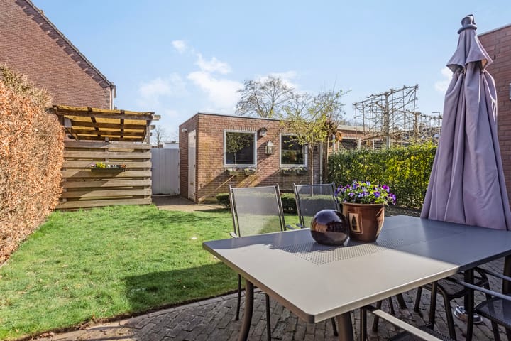 Foto 42 van Baronielaan 79