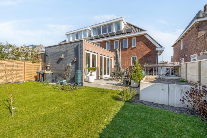 Foto 33 van Hobahostraat 6