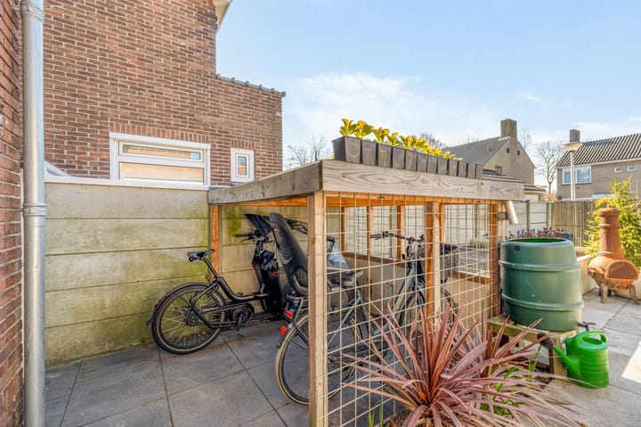 Foto 37 van Hobahostraat 6