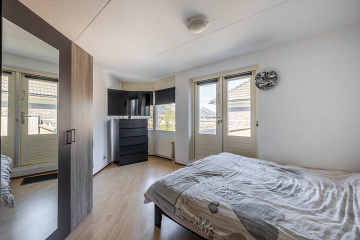 Foto 17 van Ribesstraat 41