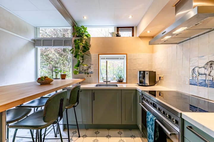 Foto 13 van Madame Curiestraat 76