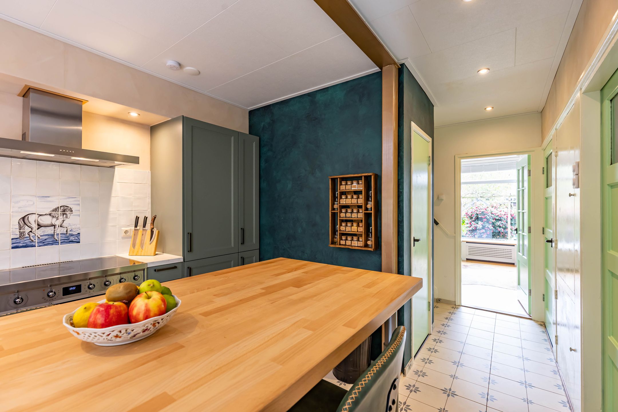 Foto 18 van Madame Curiestraat 76