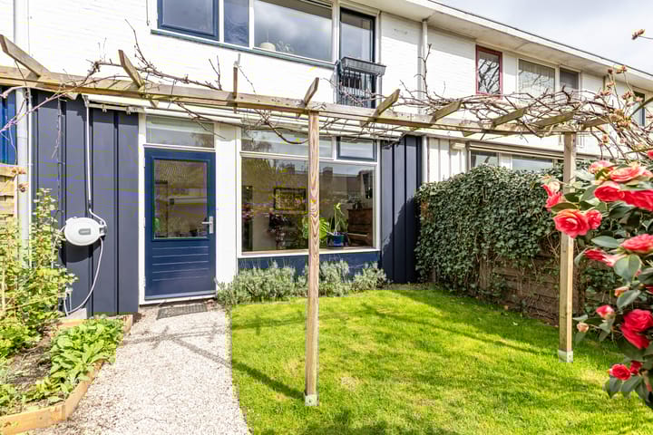 Foto 52 van Madame Curiestraat 76