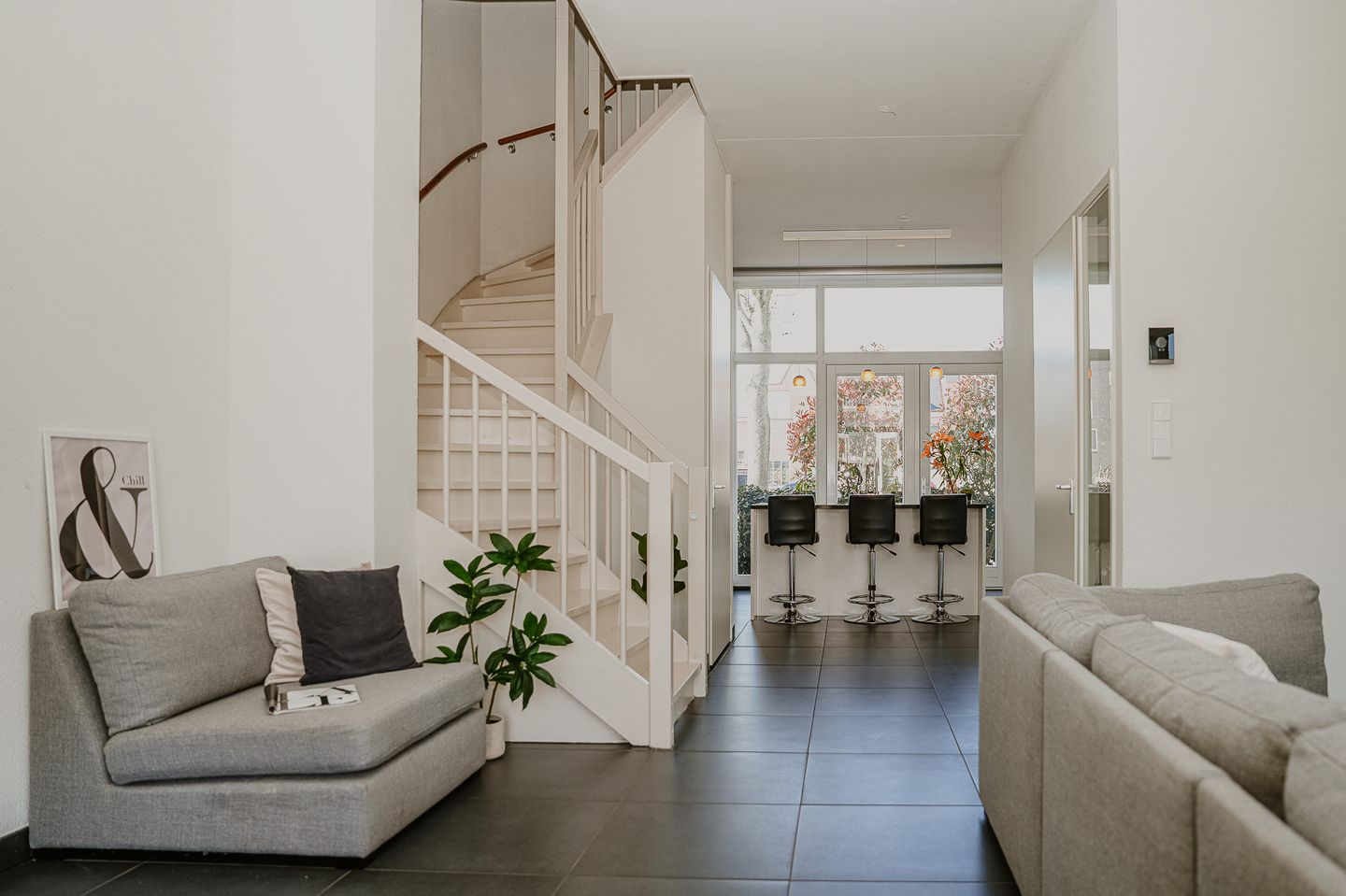 Foto 20 van Van der Duijn van Maasdamweg 562