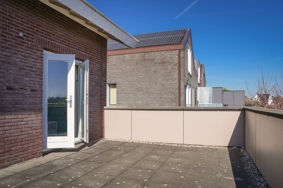 Foto 32 van Van der Duijn van Maasdamweg 562