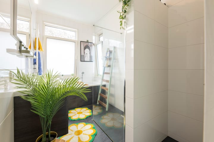 Foto 3 van Van Beuningenstraat 1-01