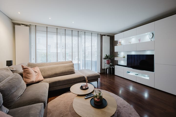 Photo 13 of Plevier 8