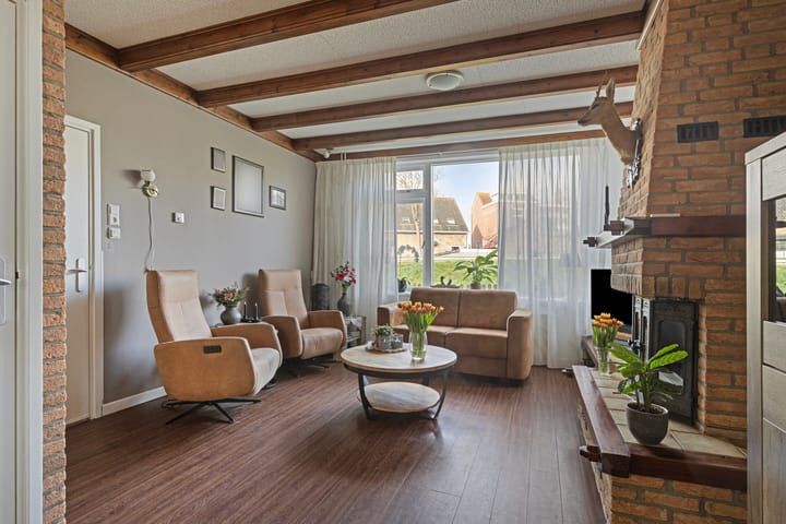 Foto 5 van Parallelweg 2