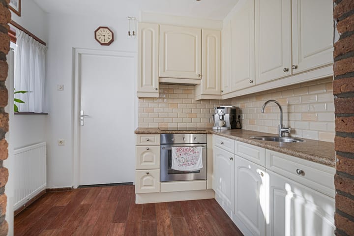 Foto 13 van Parallelweg 2