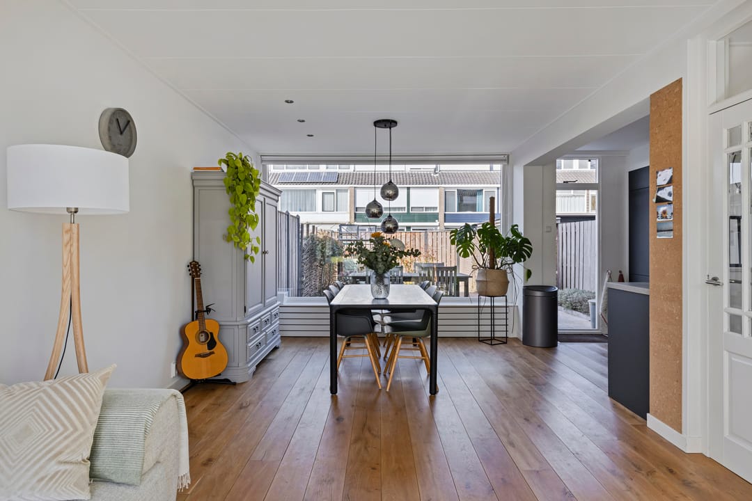 Foto 8 van Warmoeziershof 51