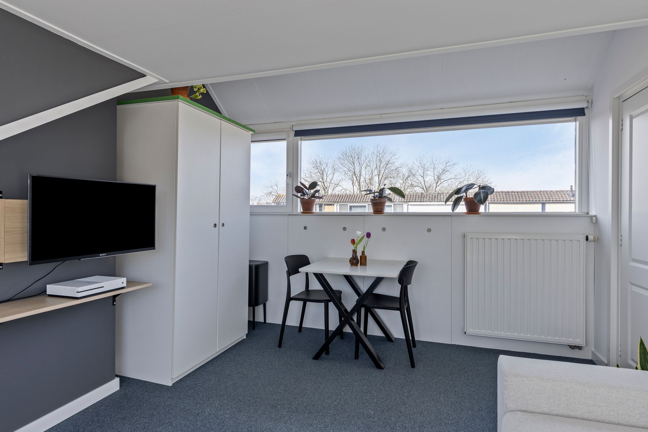 Foto 21 van Warmoeziershof 51