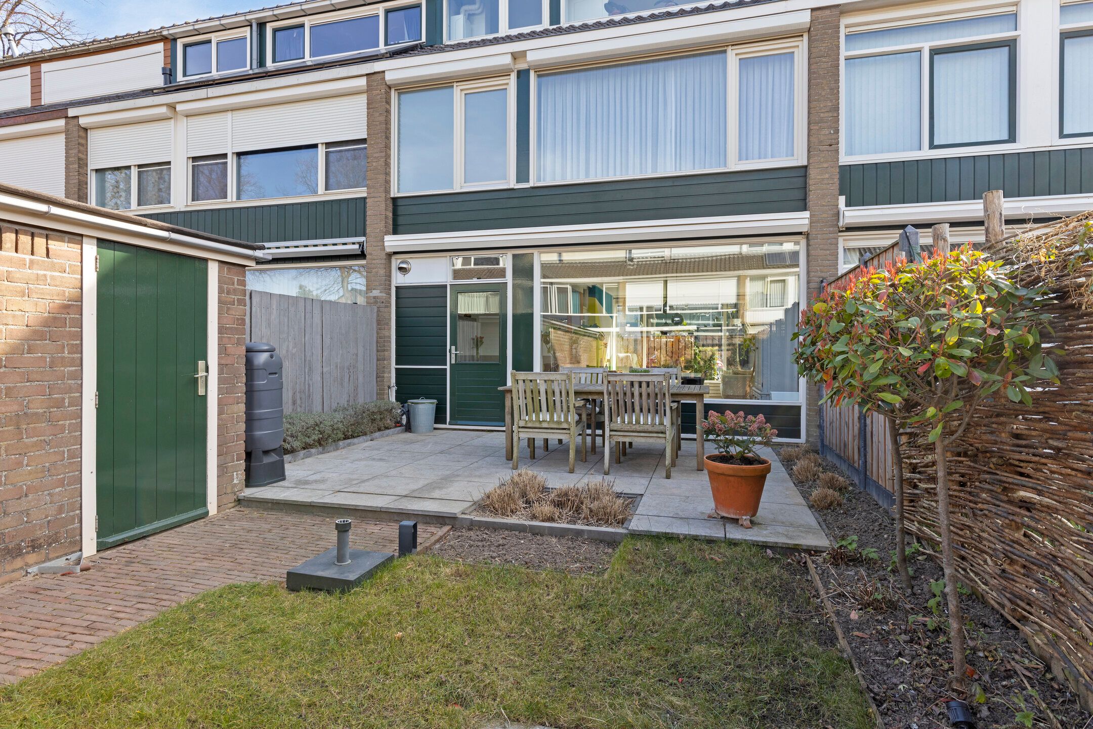 Foto 24 van Warmoeziershof 51