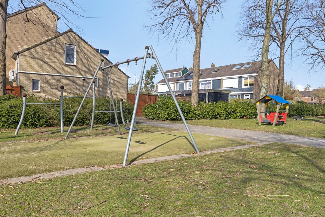 Foto 28 van Warmoeziershof 51