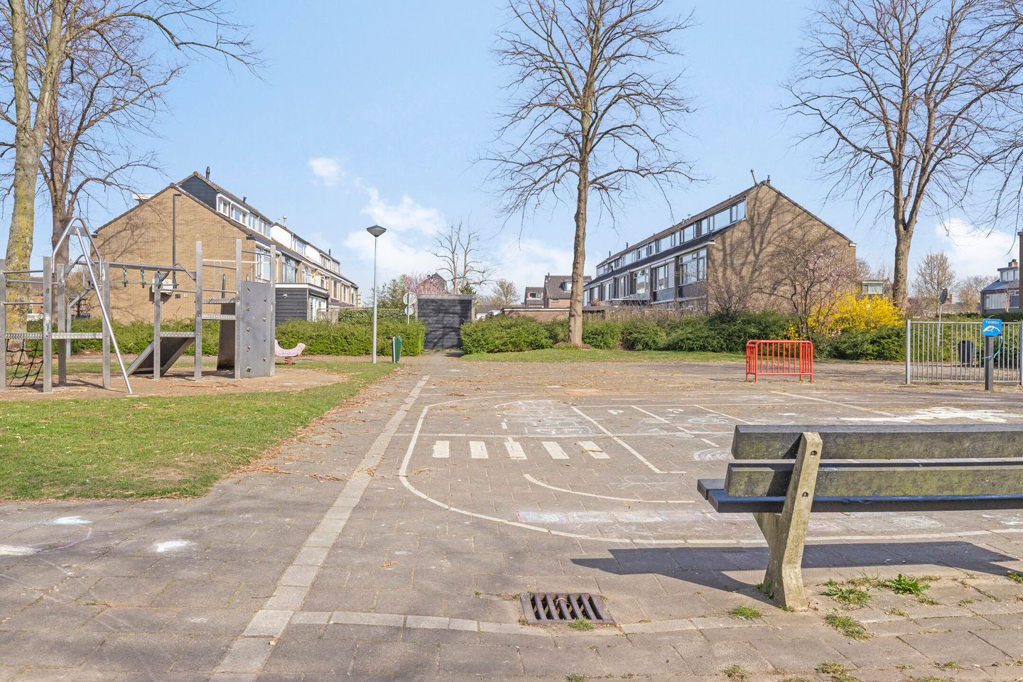 Foto 29 van Warmoeziershof 51