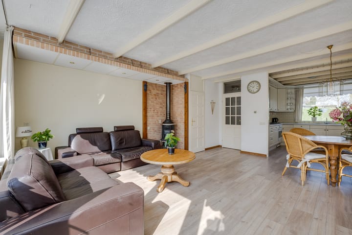 Foto 9 van Esdoornlaan 19