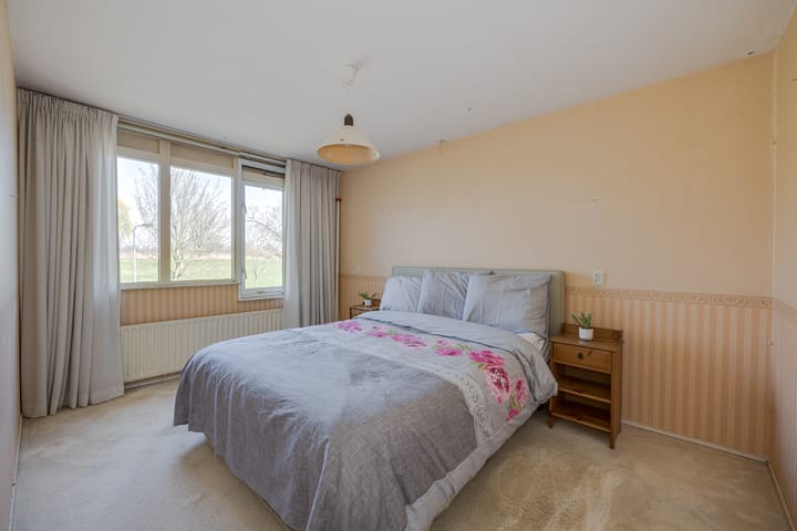 Foto 22 van Esdoornlaan 19