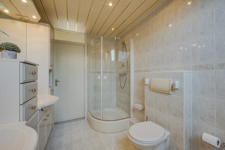 Foto 25 van Esdoornlaan 19