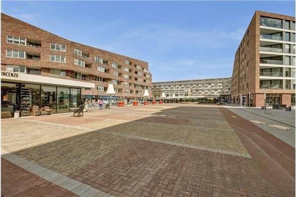 Foto 33 van Marsmanplein 84