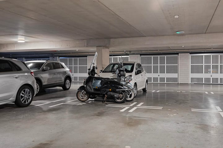 Foto 28 van Marsmanplein 84