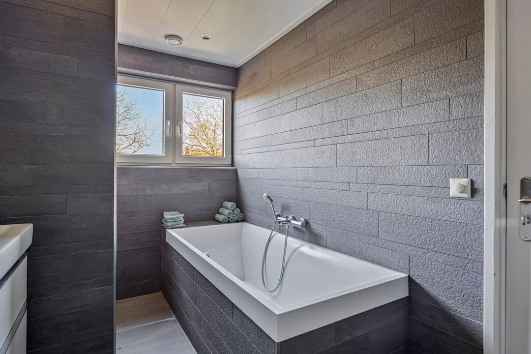 Photo 23 of Nassaustraat 19