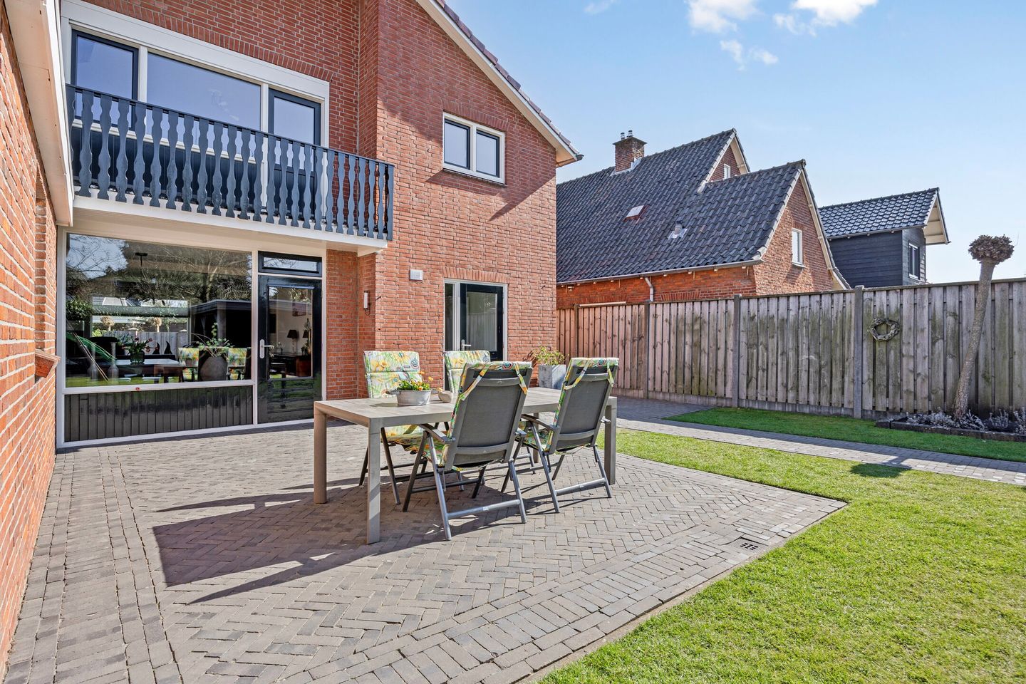 Photo 29 of Nassaustraat 19