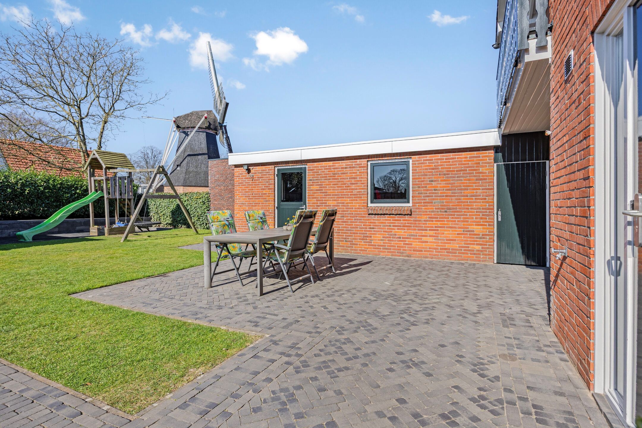 Photo 30 of Nassaustraat 19