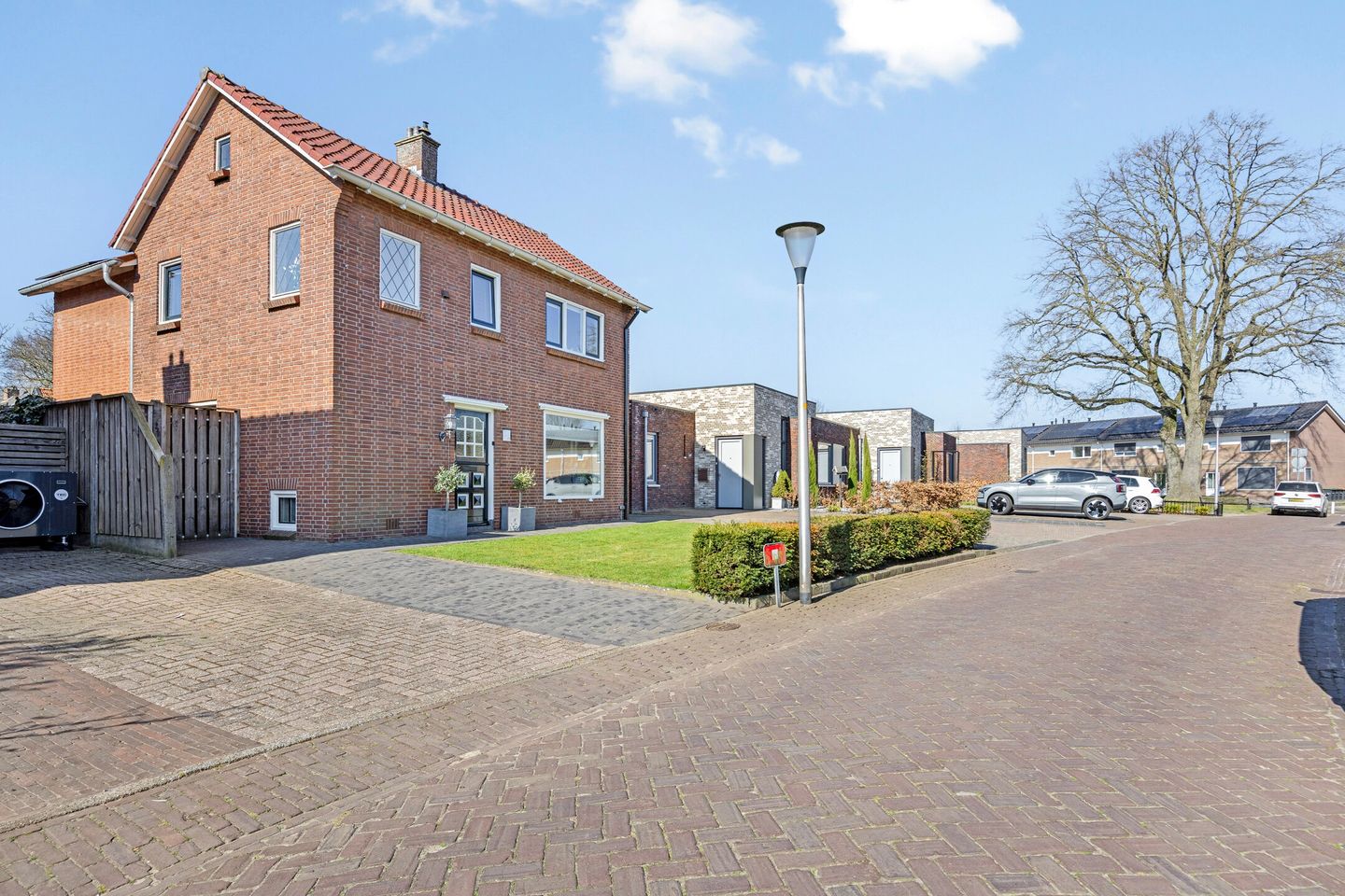 Photo 35 of Nassaustraat 19