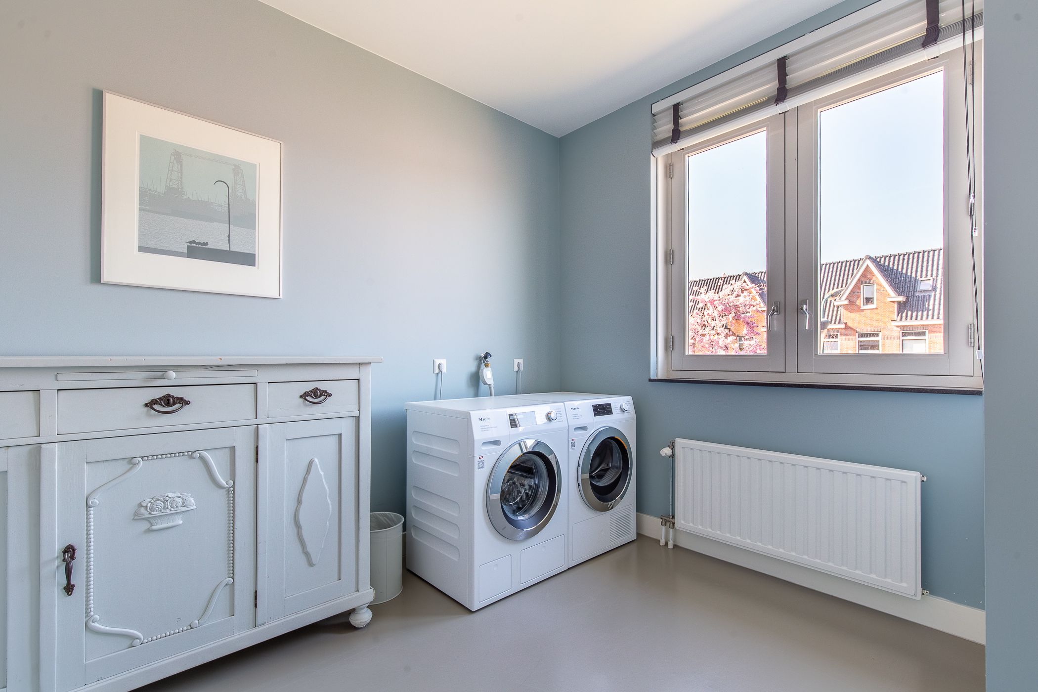 Photo 36 of Johan de Wittlaan 10-C