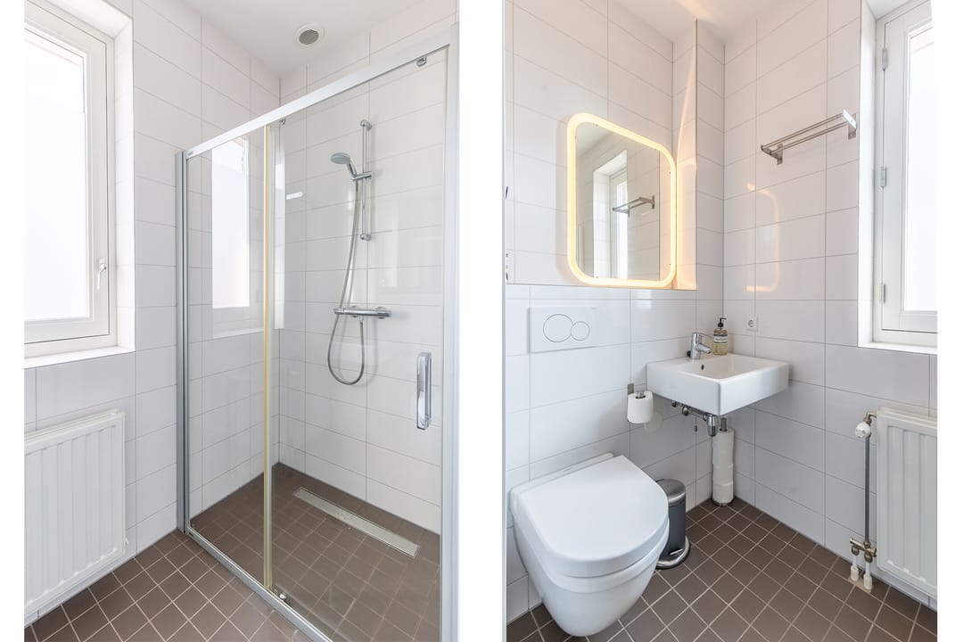 Photo 37 of Johan de Wittlaan 10-C