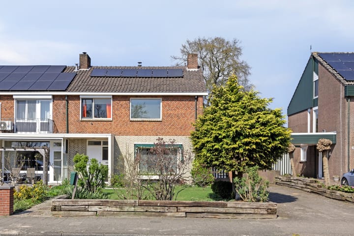 Foto 1 van Varviksingel 114