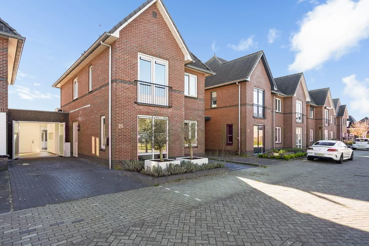 Foto 53 van Rozentuin 35