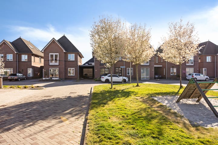 Foto 56 van Rozentuin 35