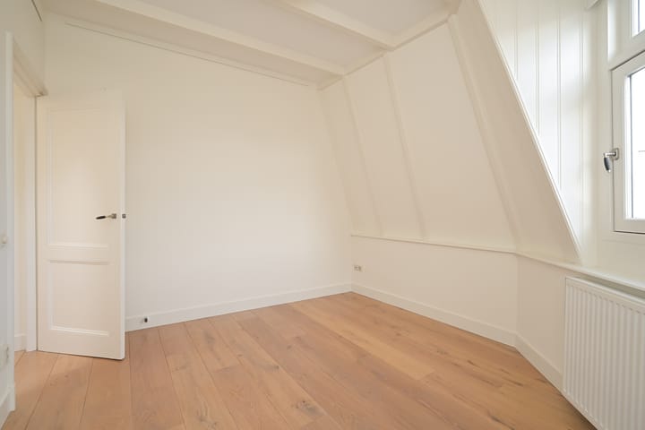 Photo 15 of Katwijkstraat 20