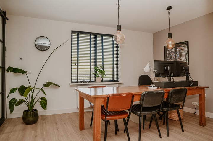 Foto 24 van Heerstraat 24