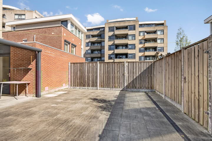 Foto 29 van Van Leeuwenhoeklaan 138