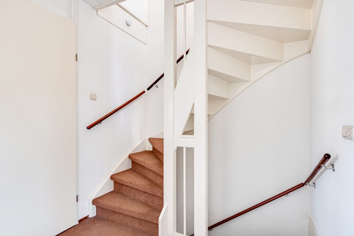 Foto 16 van Regenboog 10