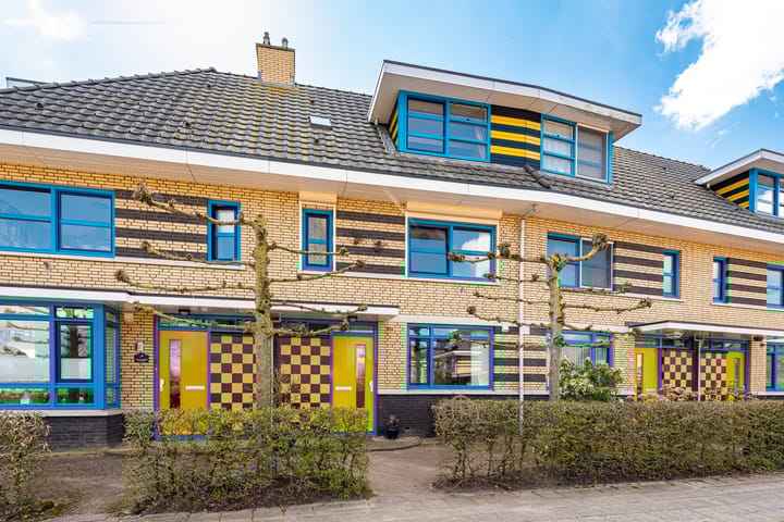 Foto 18 van Regenboog 10