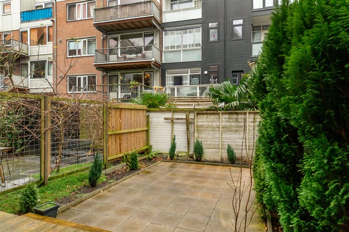 Foto 23 van Exercitiestraat 16-B