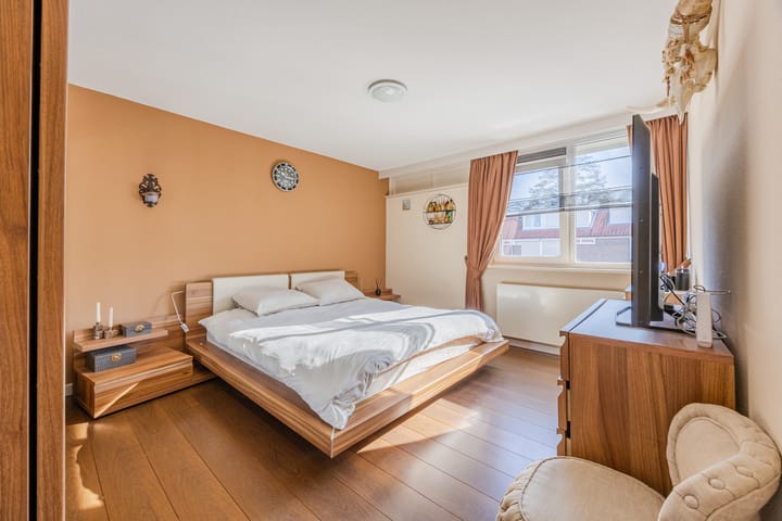 Foto 15 van Midaslaan 16