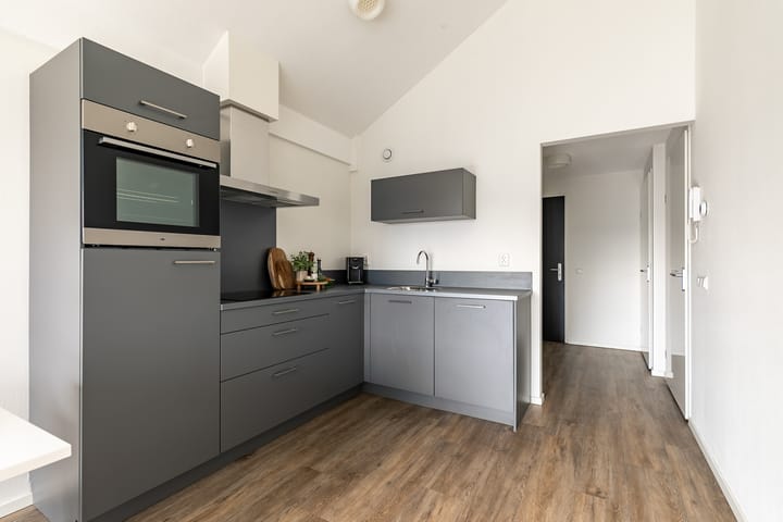 Photo 12 of Nico Andriessenstraat 43-A29