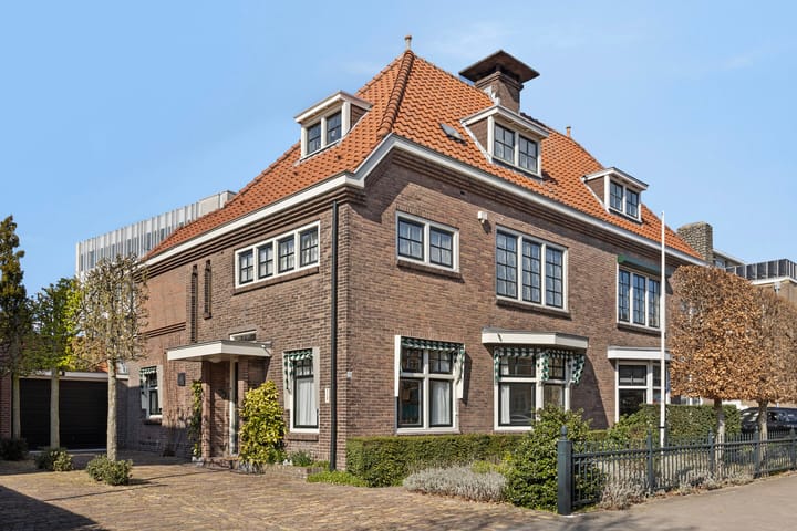 Bekijk foto van Jan Smitzlaan 10