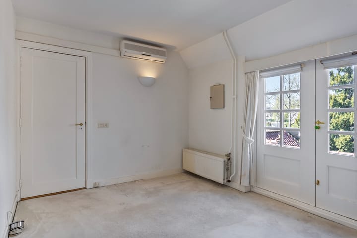 Foto 49 van Jan Smitzlaan 10